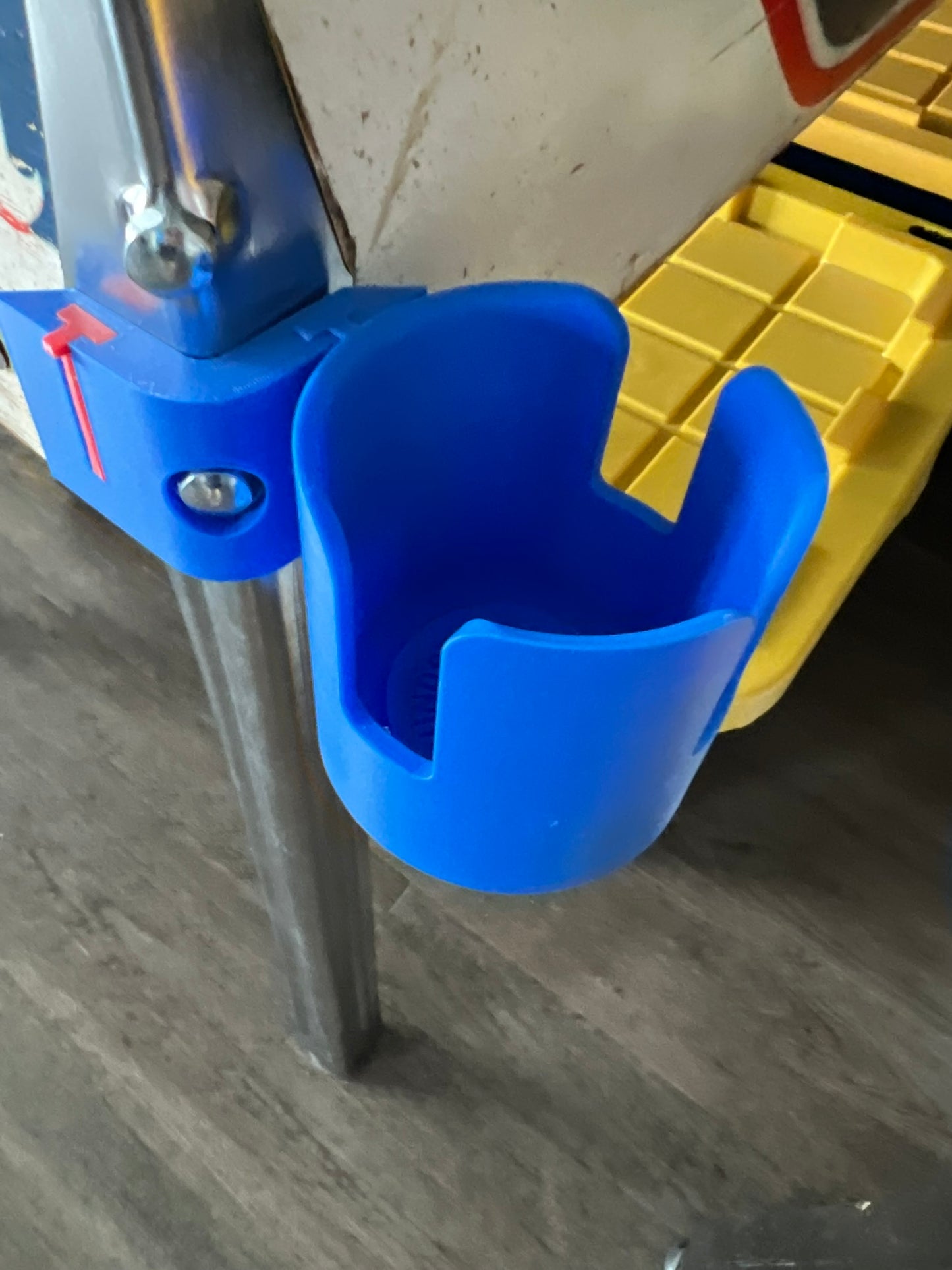 Modular-Design Pinball Cup/Drink Holder